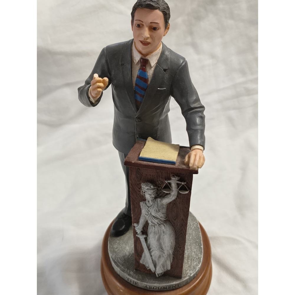 Vanmark Figure Defenders of Justice 1999 The Argument V.M. Lawyer Base W/ Music